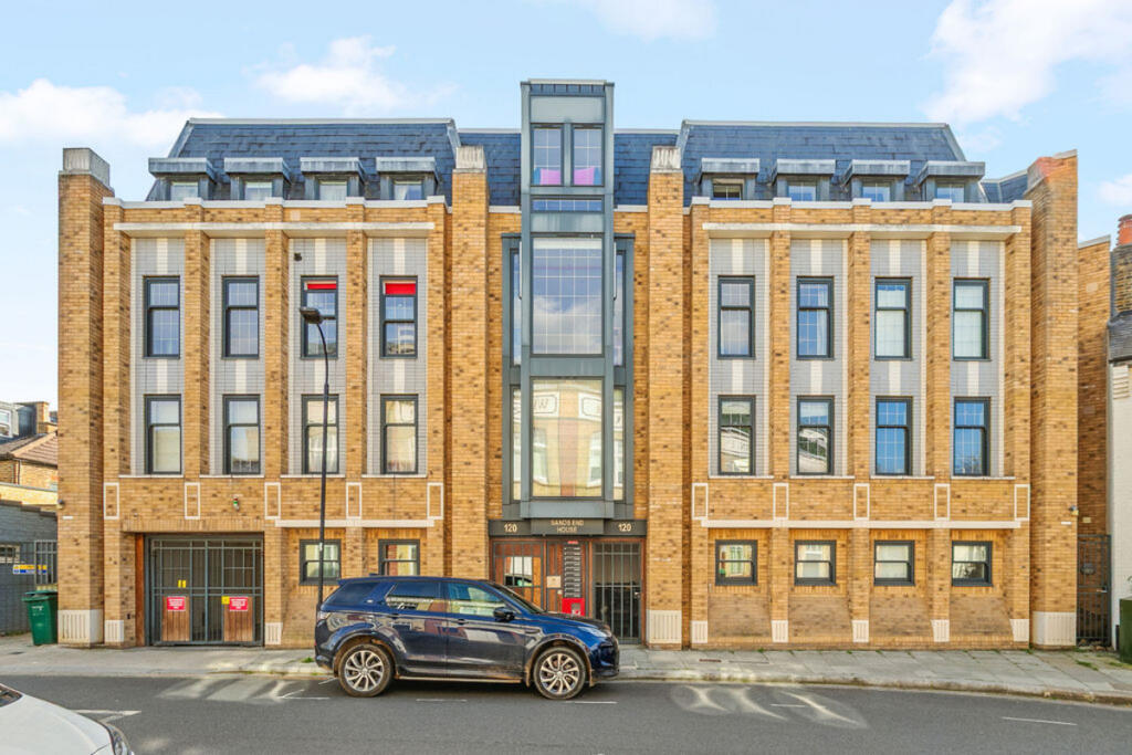 Main image of property: Broughton Road, London, SW6