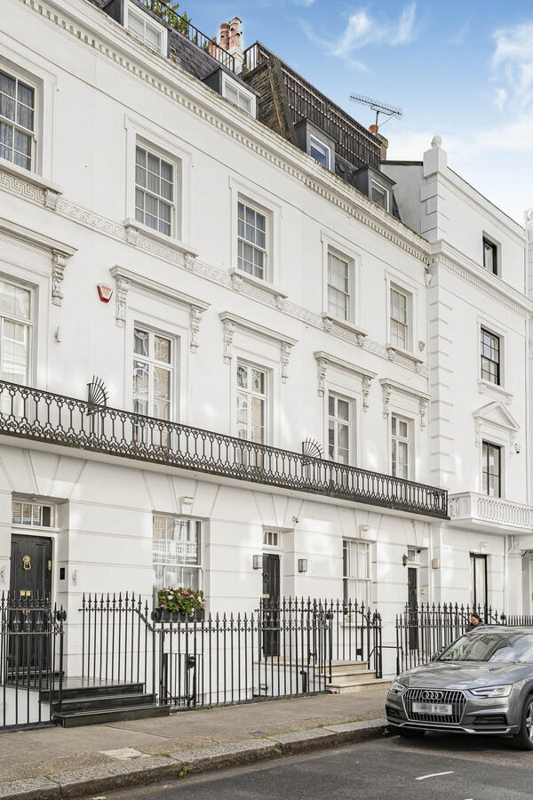Main image of property: Ovington Gardens, London, SW3