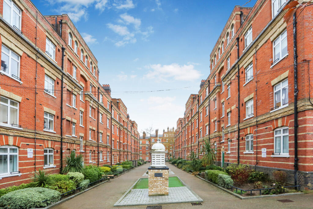 Main image of property: Rosendale Road, Herne Hill, SE24