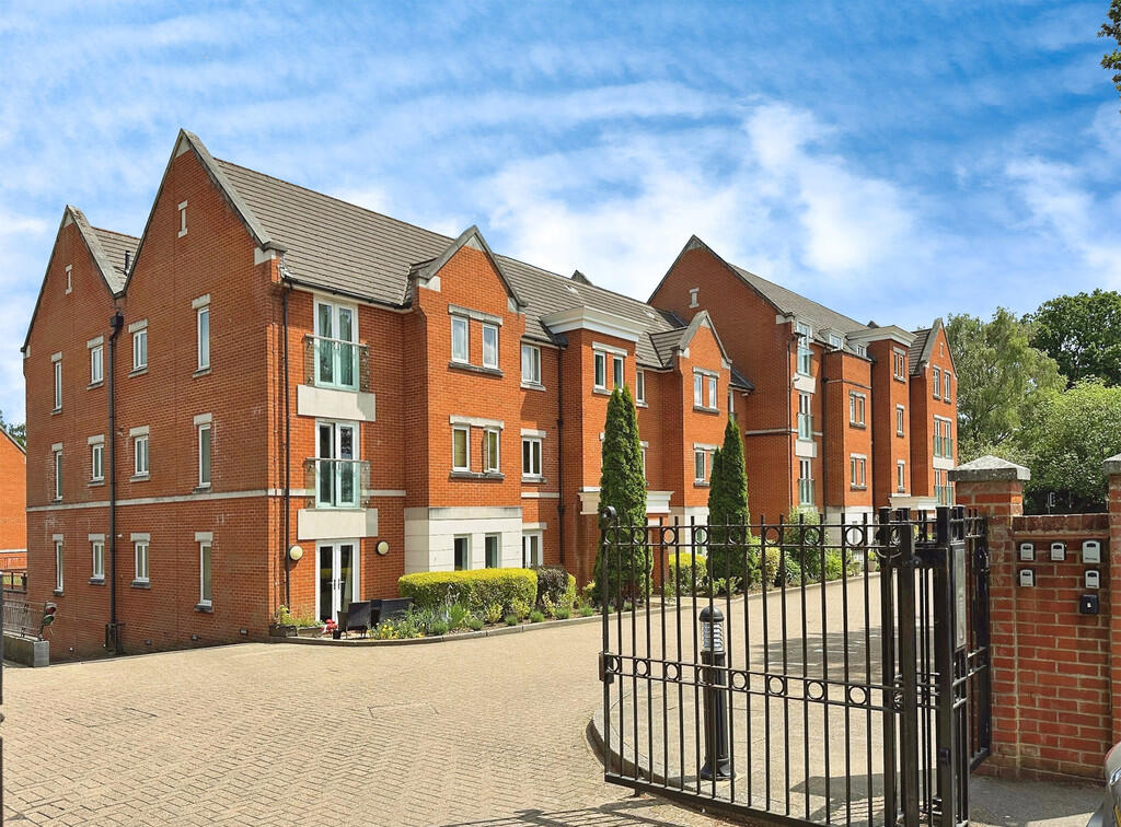Main image of property: The Comptons, Comptons Lane, Horsham