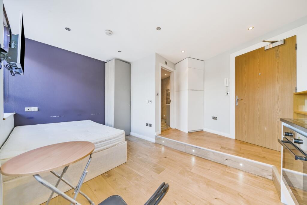 Main image of property: Mercia Grove, London, SE13