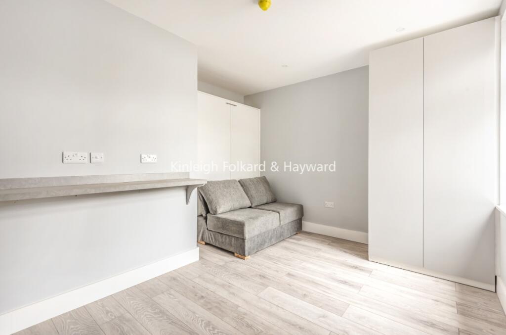 Main image of property: Baring Road, London, SE12