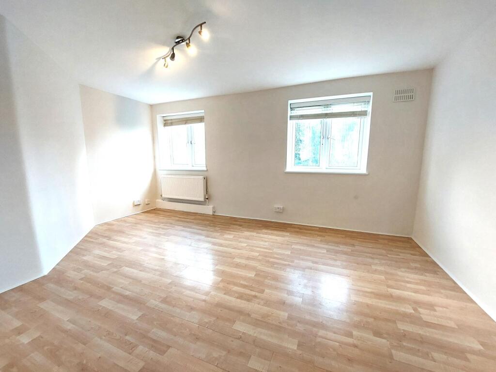 Main image of property: Friern Court, Whetstone, London N20