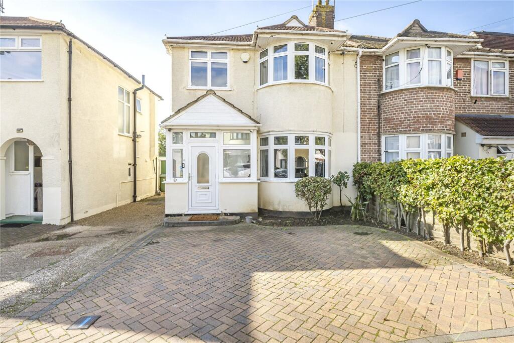 Main image of property: York Avenue, Stanmore, HA7