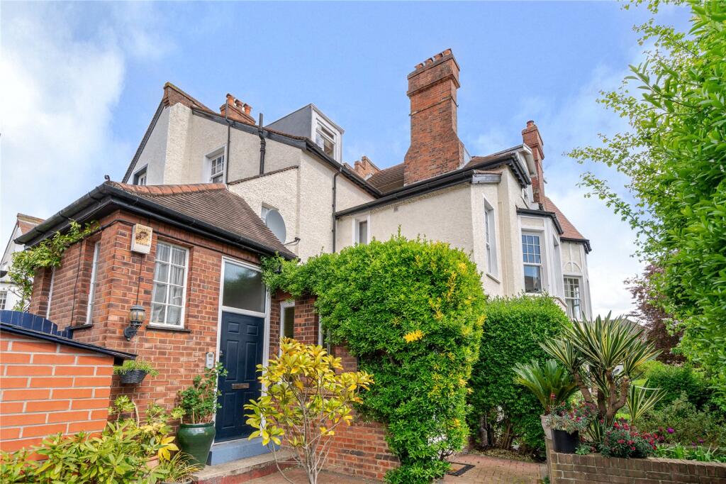 Main image of property: Sutton Court Road, London, W4