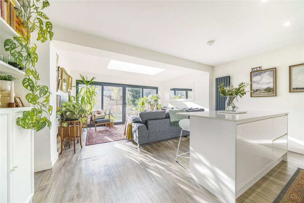 Main image of property: Hounslow Road, Twickenham, TW2