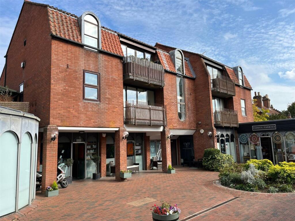 Main image of property: Gobbitts Yard, Woodbridge, Suffolk, IP12