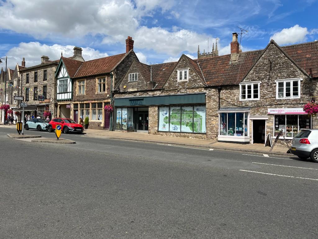 High street retail property for sale in 4345 High Street, Chipping