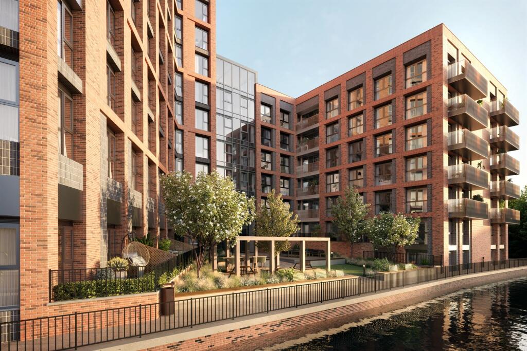 Main image of property: Lancaster Wharf, B4
