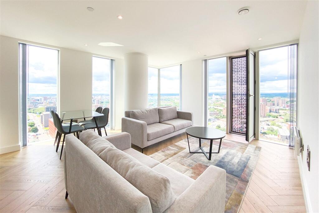 Main image of property: Elizabeth Tower, M15