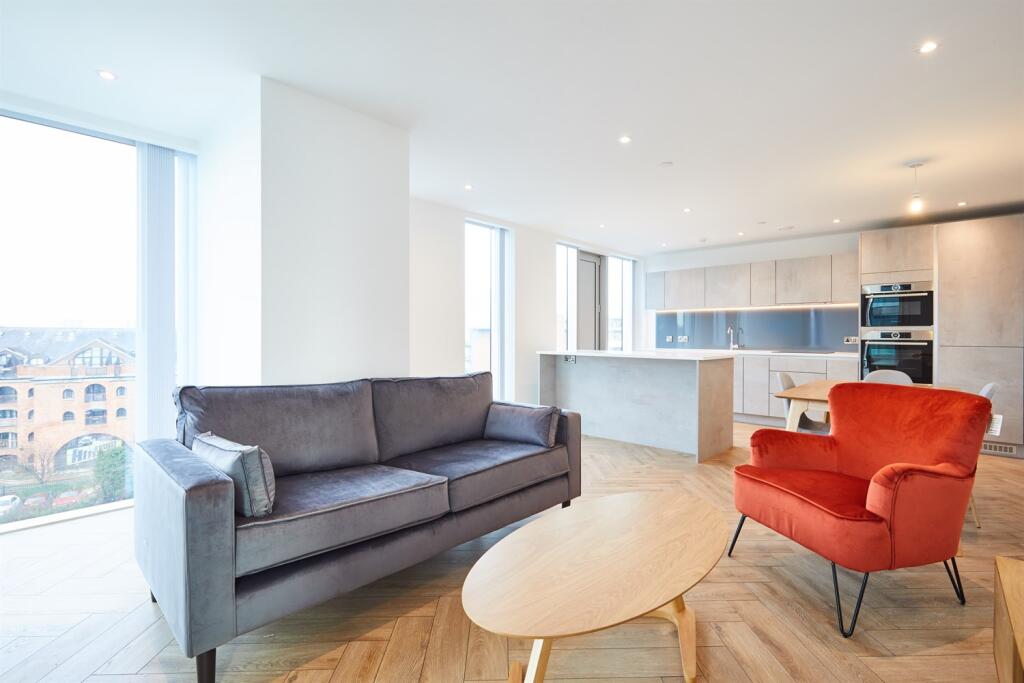 Main image of property: Victoria Residence, M15