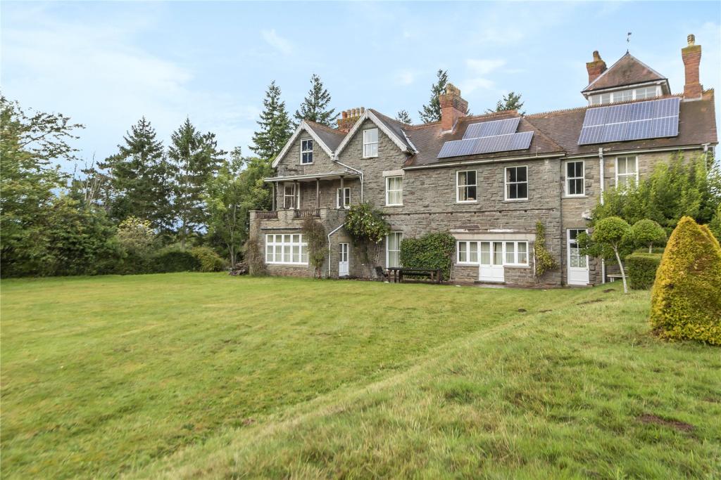 6 bedroom detached house for sale in Cusop Dingle, Nr. HayOnWye