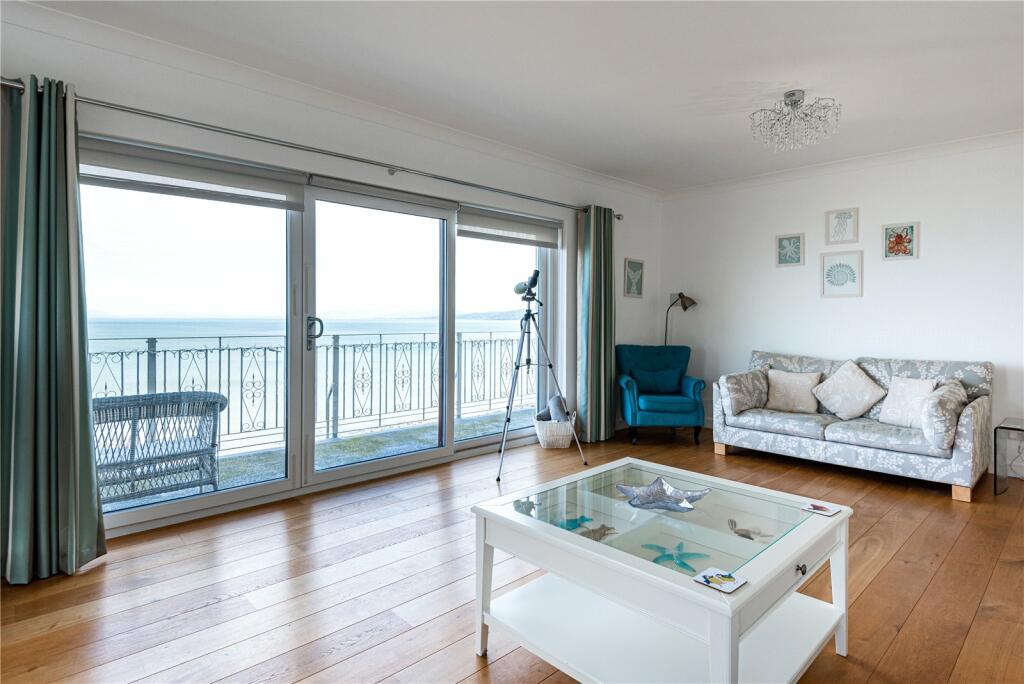 5 bedroom detached house for sale in Llwyngwril, Gwynedd, LL37