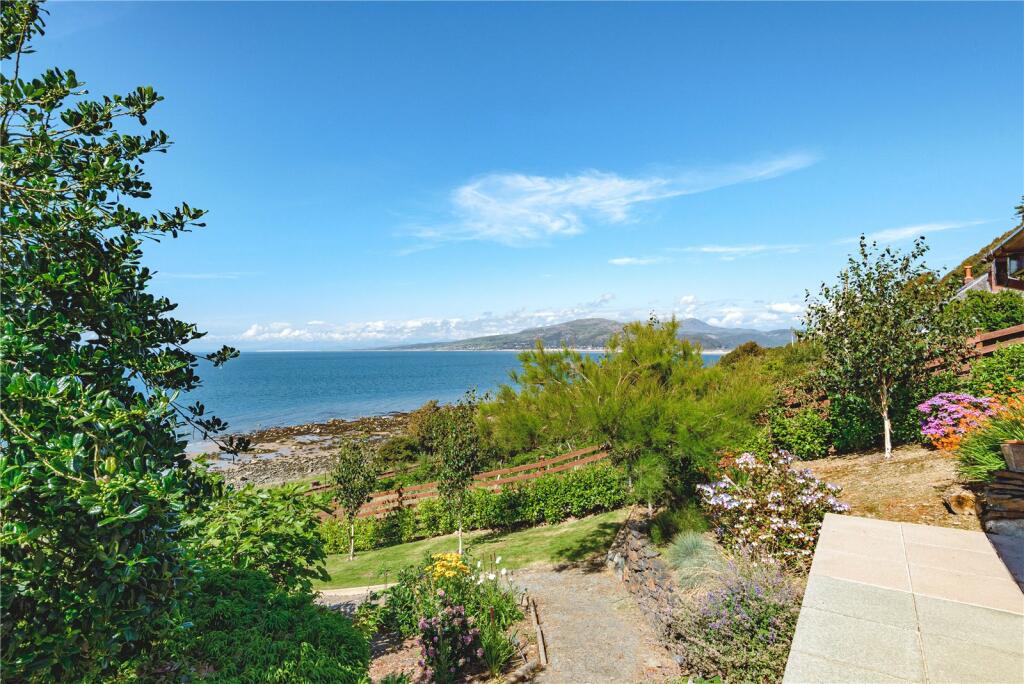 5 bedroom detached house for sale in Llwyngwril, Gwynedd, LL37