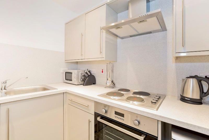 2 bedroom flat for rent in Stockwell Street, City Centre, Glasgow, G1