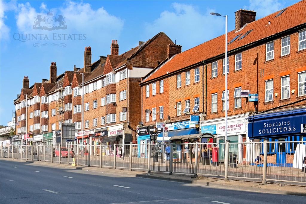 3 bedroom apartment for sale in Queens Mansions, Watford Way, London, NW4