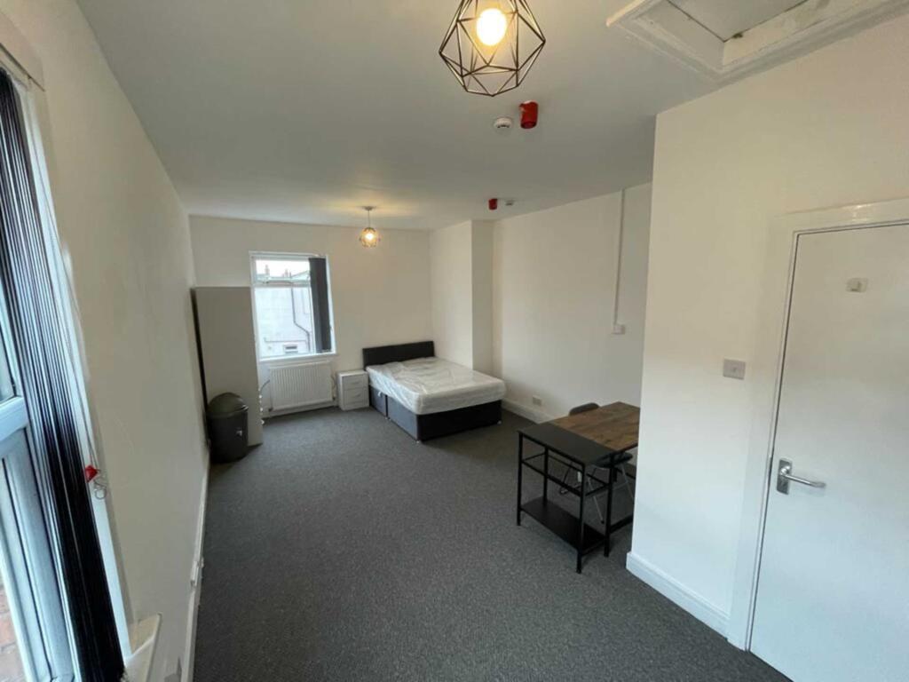 Main image of property: Boulevard, Hull