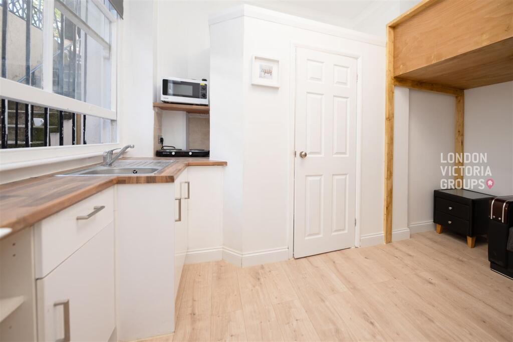Main image of property: 13 Castletown Road, LONDON, W14