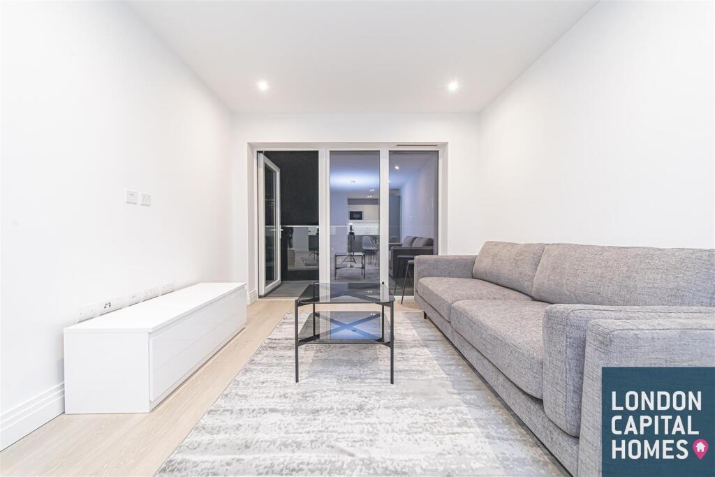 Main image of property: Chapman House, Filmworks Walk, Ealing, W5