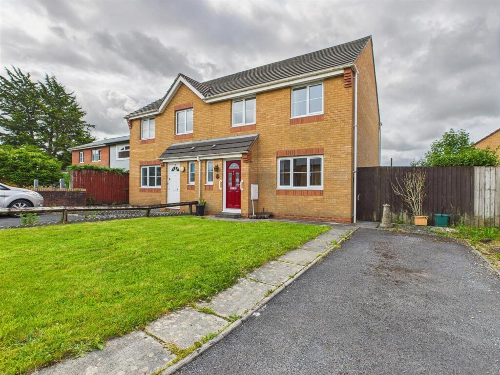 Main image of property: Carregamman, Ammanford