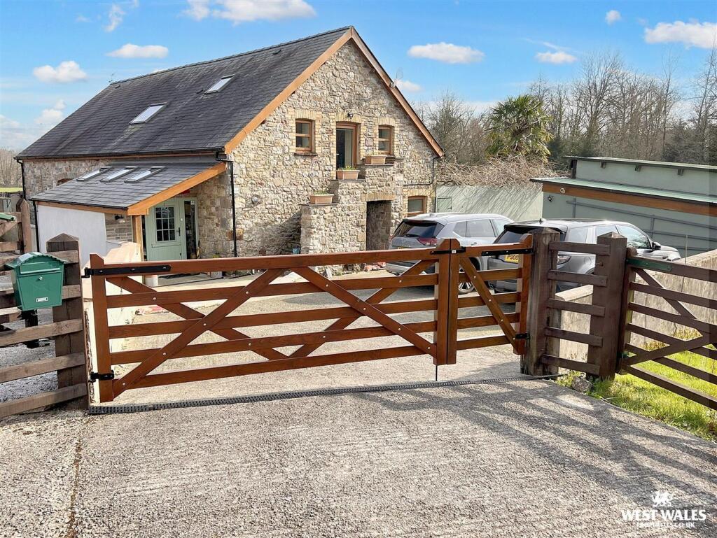Main image of property: Aberlash, Ammanford