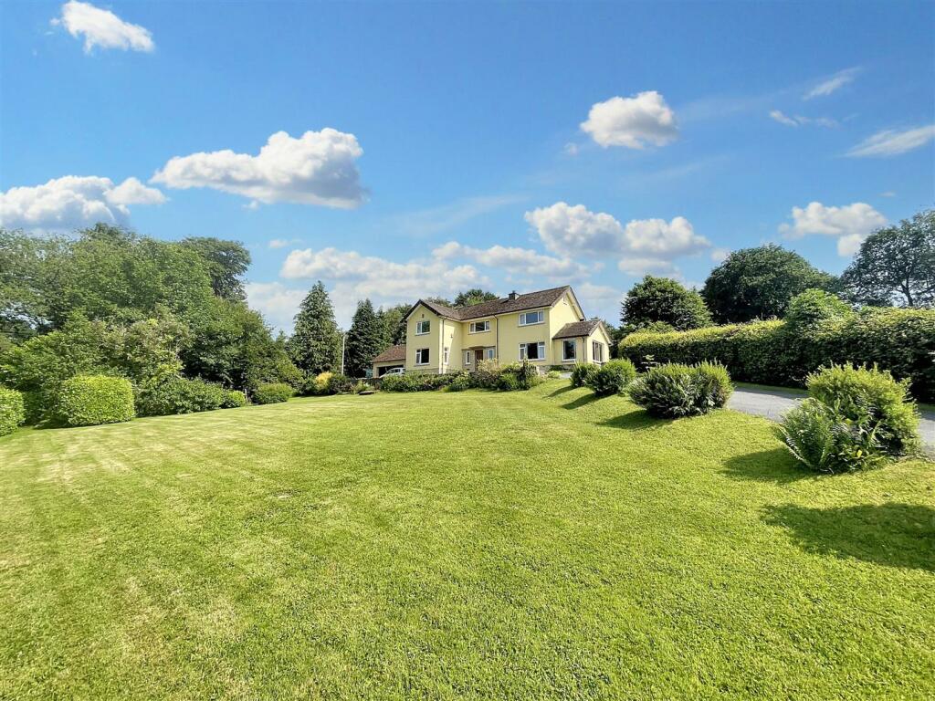 Main image of property: Capel Dewi Road, Capel Dewi, Carmarthen