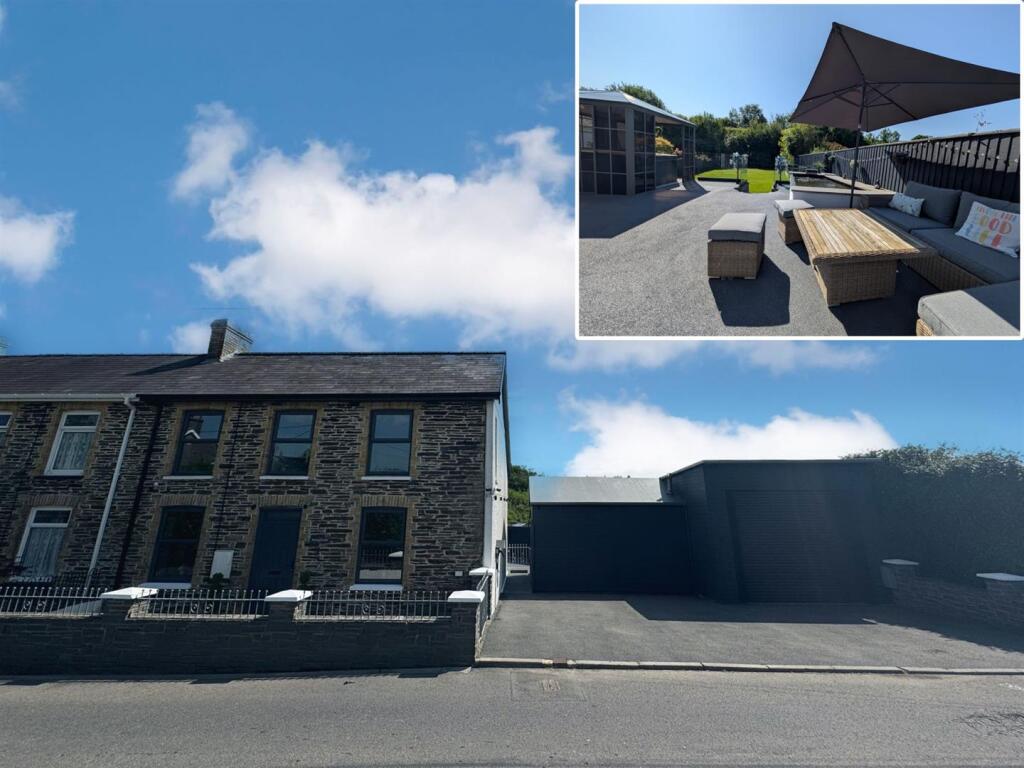 Main image of property: Llanpumsaint, Carmarthen