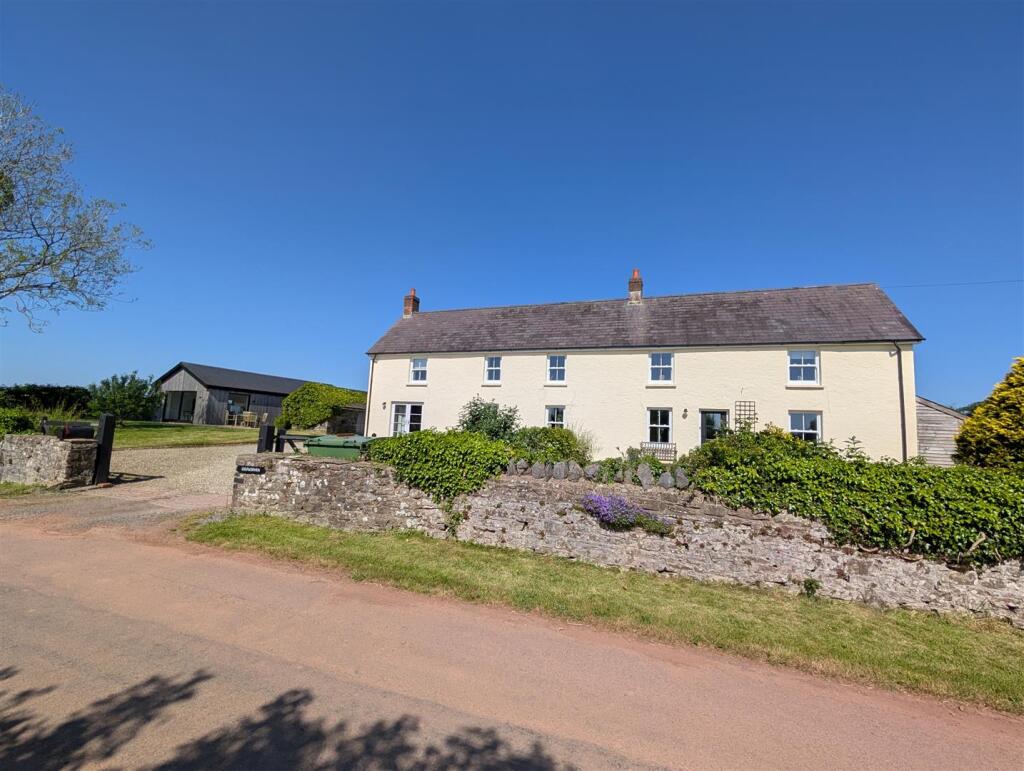 Main image of property: Llanybri, Carmarthen