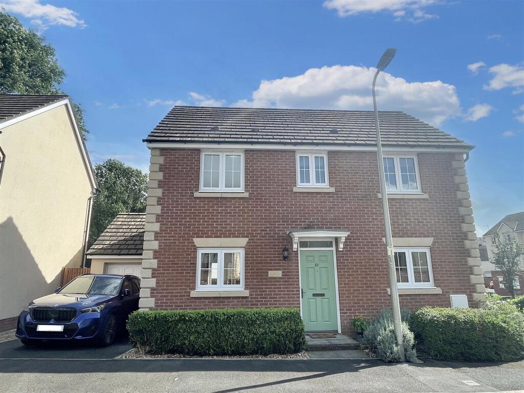 Main image of property: Meysydd Y Coleg, Carmarthen