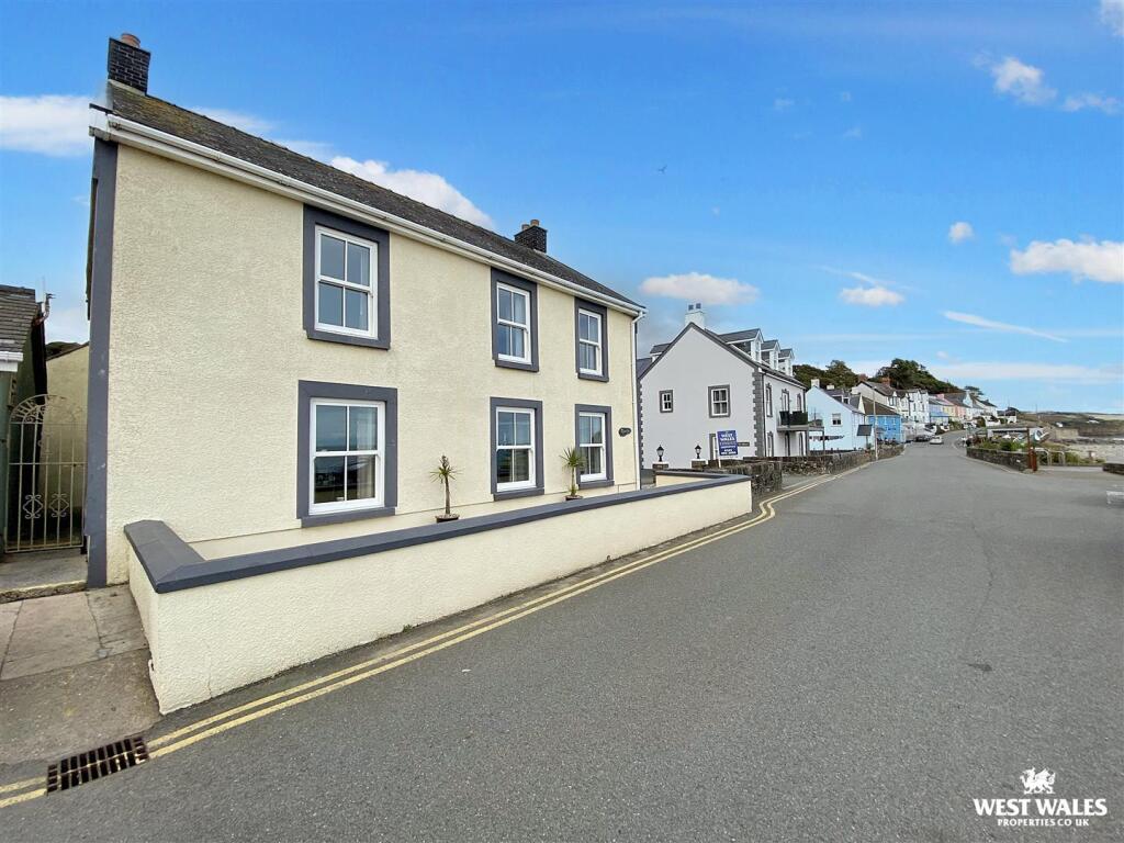 Main image of property: Amroth, Narberth