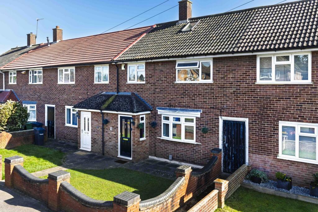 Main image of property: Ermine Close, Cheshunt, EN7