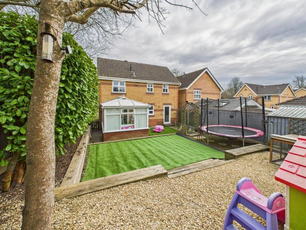 Main image of property: Maes Ty Gwyn, Llangennech, Llanelli
