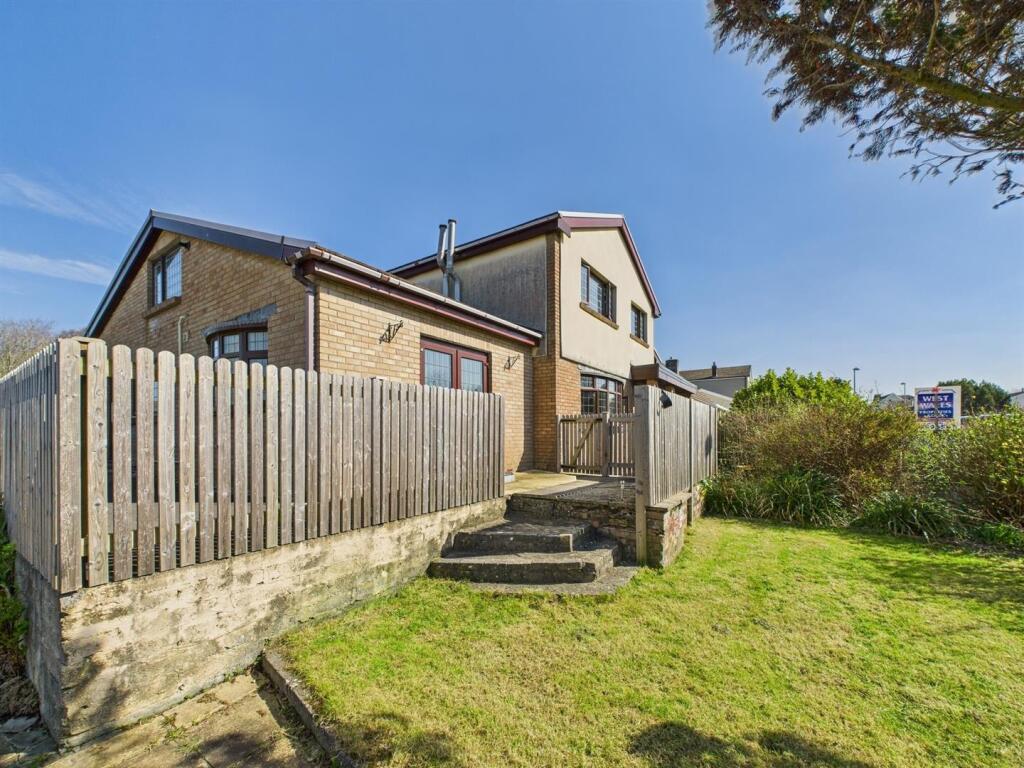 Main image of property: Morfa Maen, Kidwelly