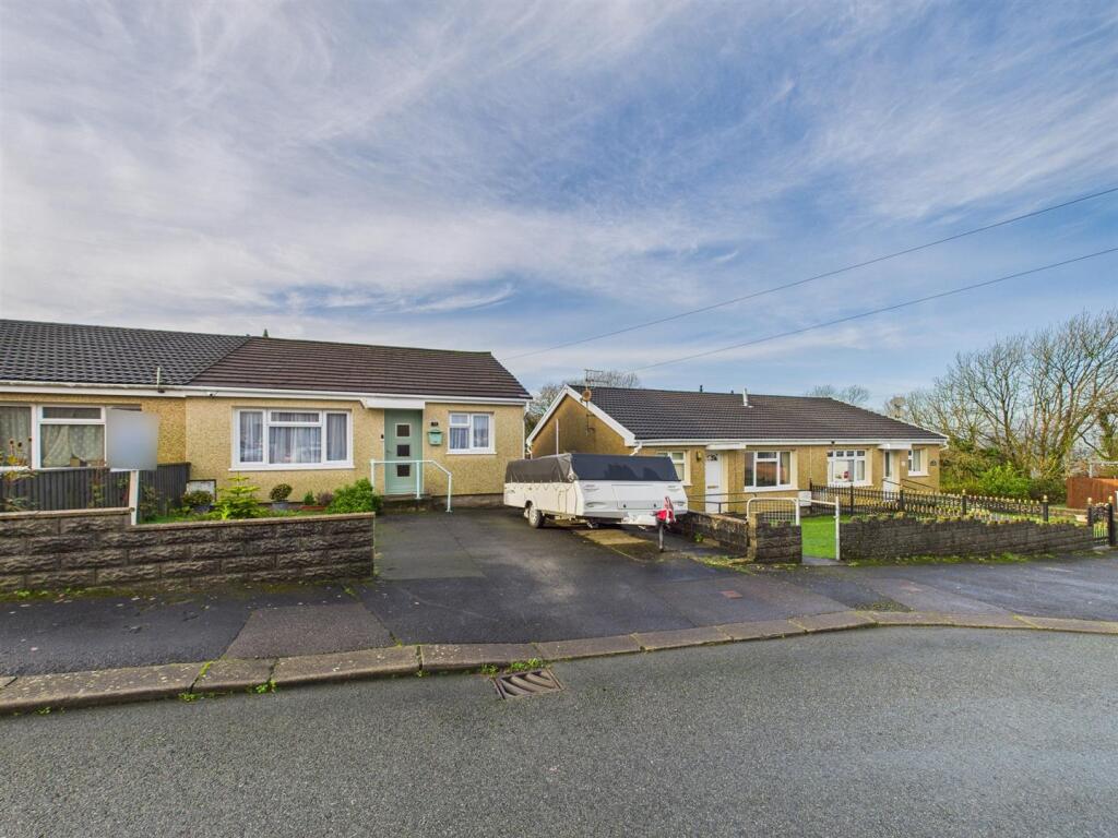 Main image of property: Trilwm, Trimsaran, Kidwelly