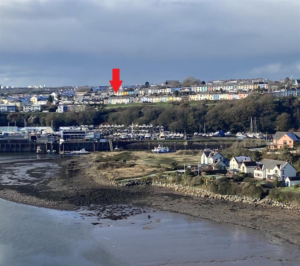 Main image of property: Neyland