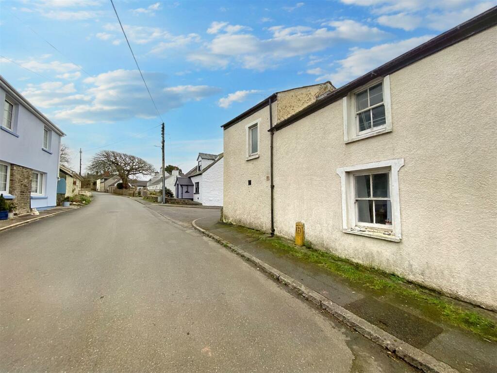 2 bedroom cottage for sale in Cosheston, Pembroke Dock, SA72