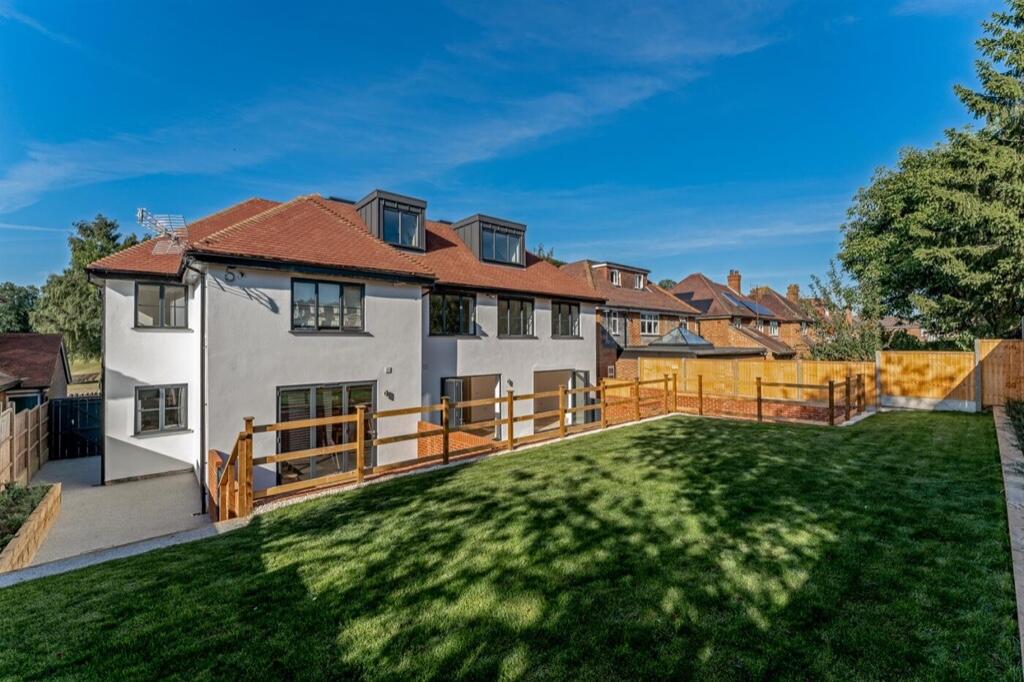 Additional property image - 4 Pavilion Court - Bishop's Stortford