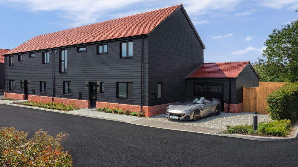 Additional property image - Candleford Mews  ~  Brentwood