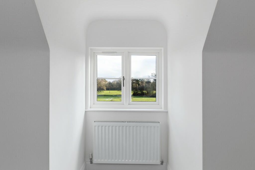 Additional property image - Millfield Park ~ Brentwood