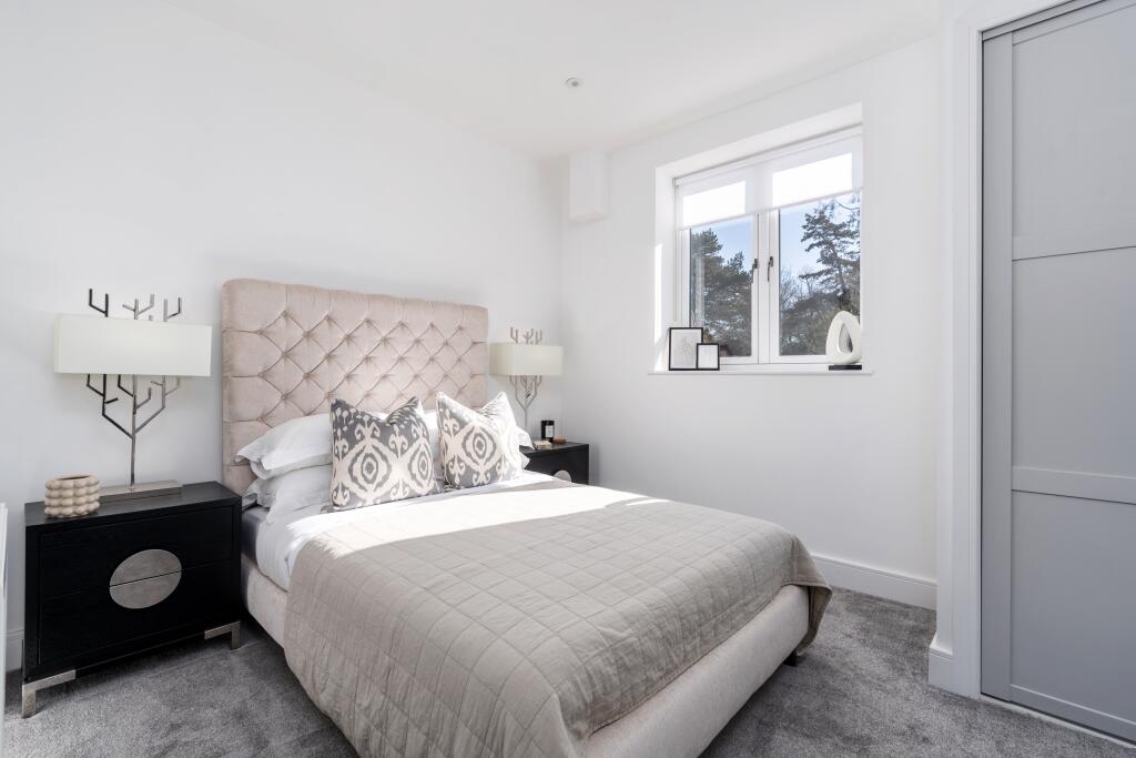 Additional property image - Millfield Park ~ Brentwood