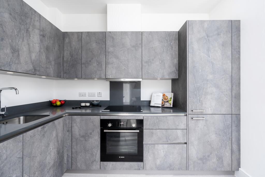 Additional property image - Millfield Park ~ Brentwood