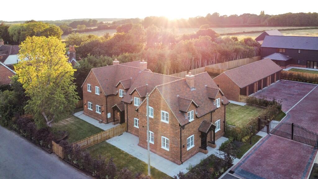 Main image of property: The Rise - Flaunden
