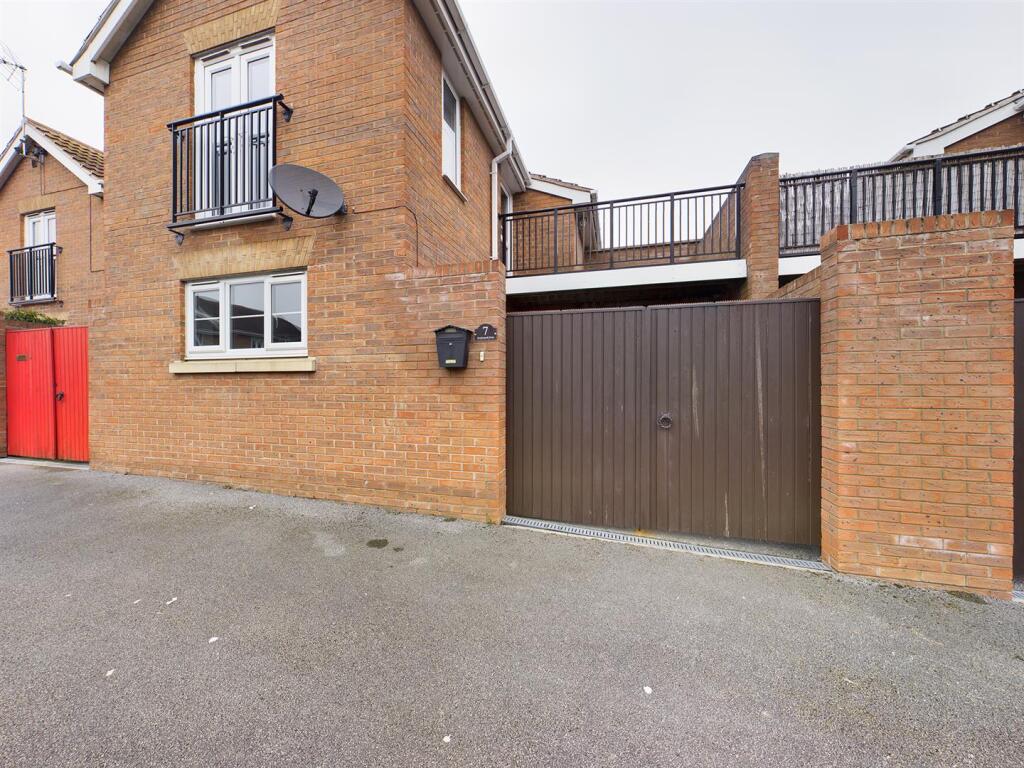 Main image of property: Rockwood Close, Knottingley