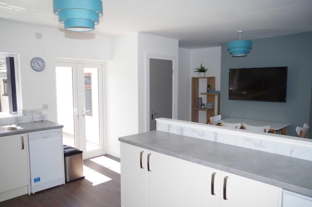 Additional property image - Mayfield Avenue