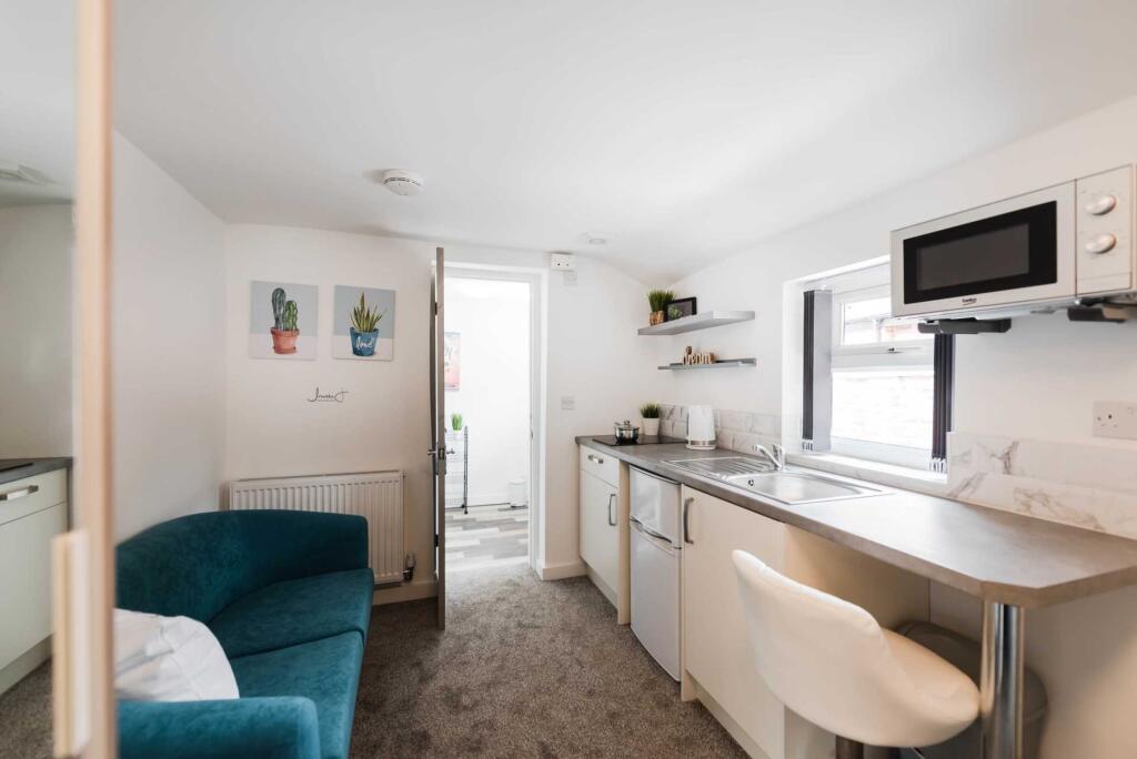 Additional property image - Mayfield Avenue