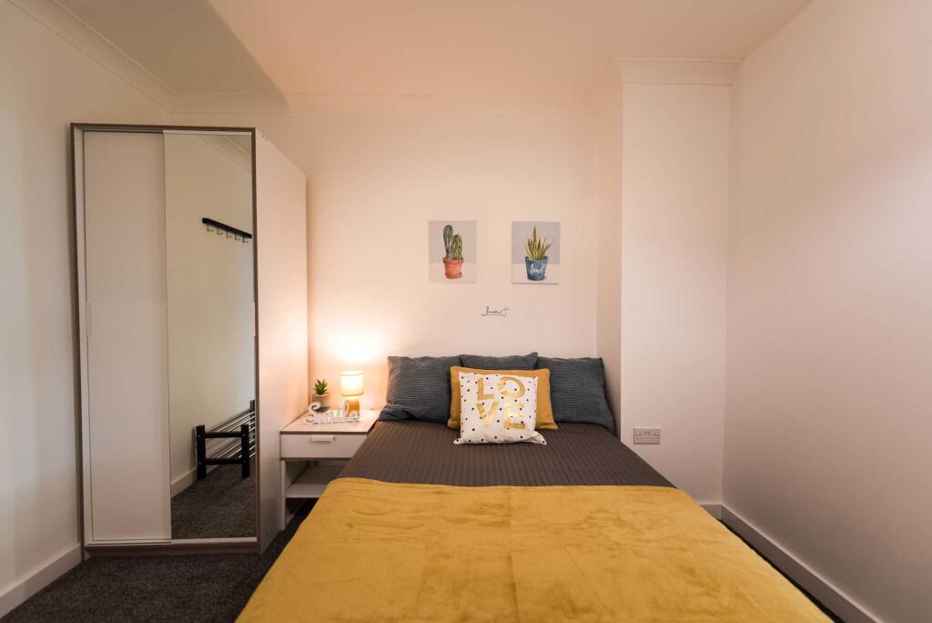 Additional property image - Mayfield Avenue