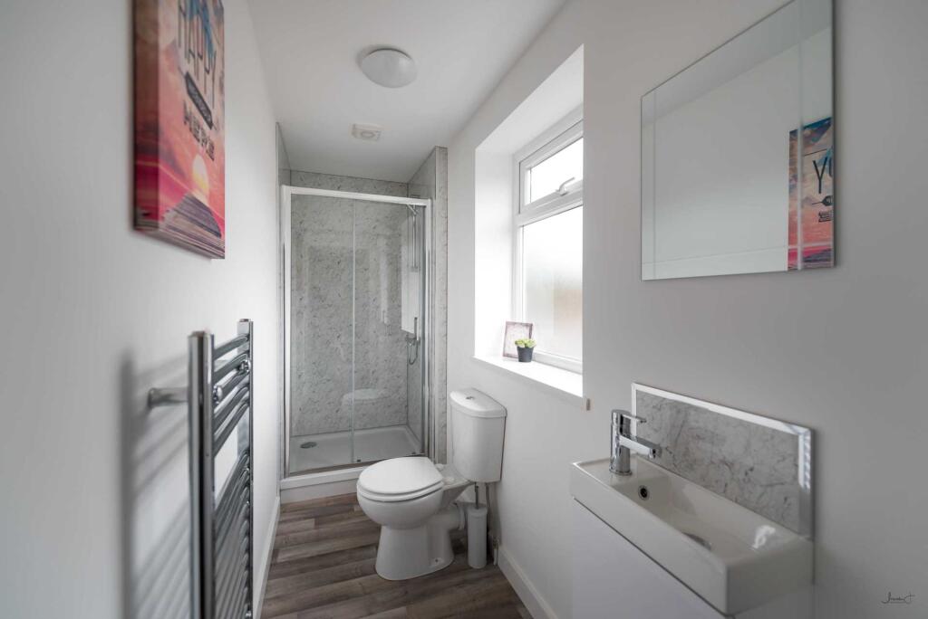 Additional property image - Mayfield Avenue