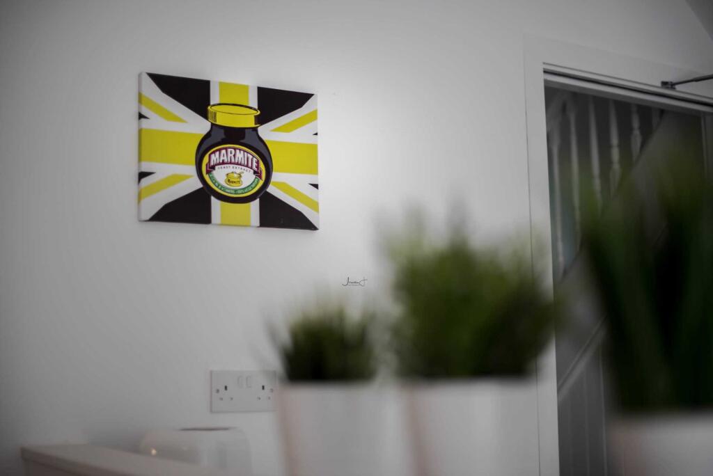 Additional property image - Mayfield Avenue