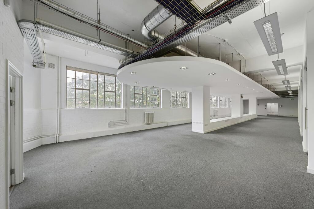 JSP2226 261CityRdHighRes.jpg