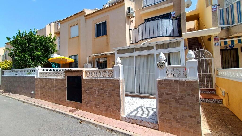 Main image of property: Valencia, Alicante, Torrevieja